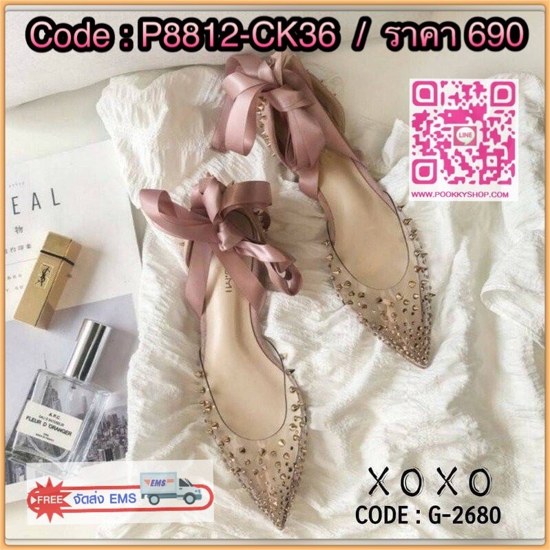 สินค้าพร้อมส่ง คัชชู สวม หน้าวี ใส่แล้วขาดูเรียวยาว มีมิติ สวมใส่ง่าย วัสดุพลาสติกอย่างดี นุ่ม แต่งหมุดหนาม สวยงามตามภาพ เก๋ๆ กับริบบิ้นไว้ใส่ผูกข้อเท้า