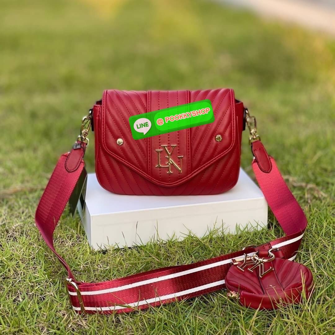 กระเป๋า Lyn สะพายข้าง แถมใบลูก คอลเล็คชั่นใหม่ ซื้อ 1 ได้ถึง 2