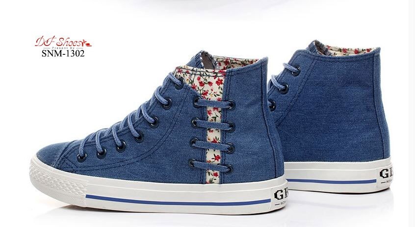 แบบใหม่พร้อมส่ง SNM-1302 รองเท้าผ้าใบแฟชั่นหุ้มข้อนำเข้า วินเทจสไตล์เกาหลี วัสดุผ้าแคนวาสอย่างดี คุณภาพดี แมทกับชุดง่าย ทรงสวยฮิตขนาดนี้ รีบจองกันนะคะสาวๆ