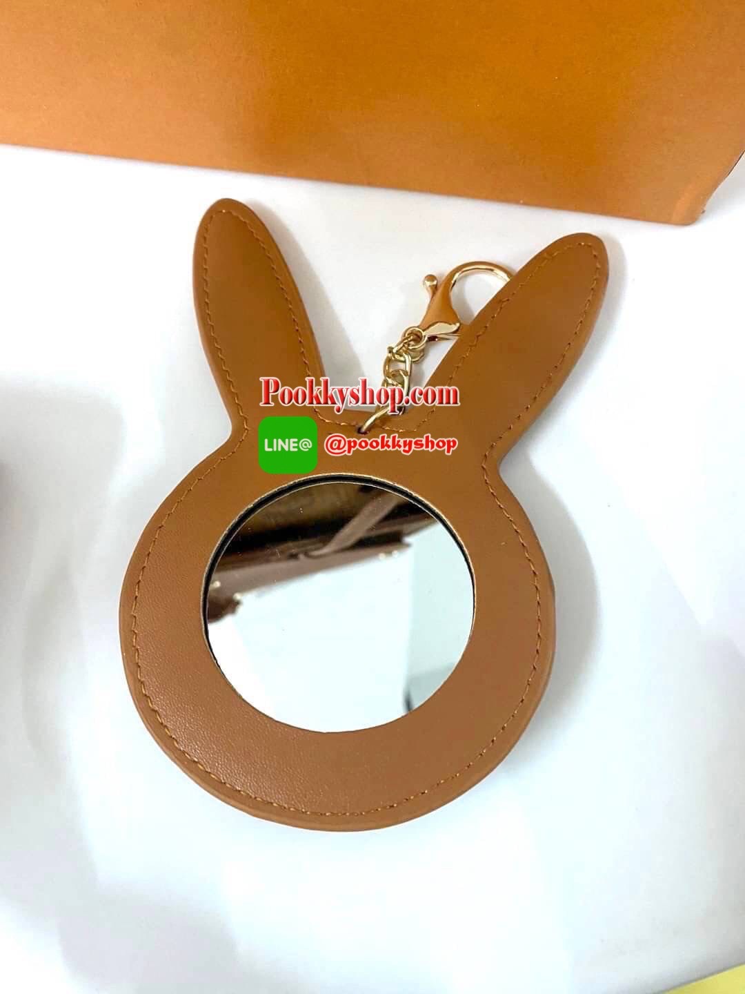 MCM Messenger & Shoulder Bags แถมพวงกุญแจกระจกกระต่าย กล่อง กระเป๋าใส่เหรียญ