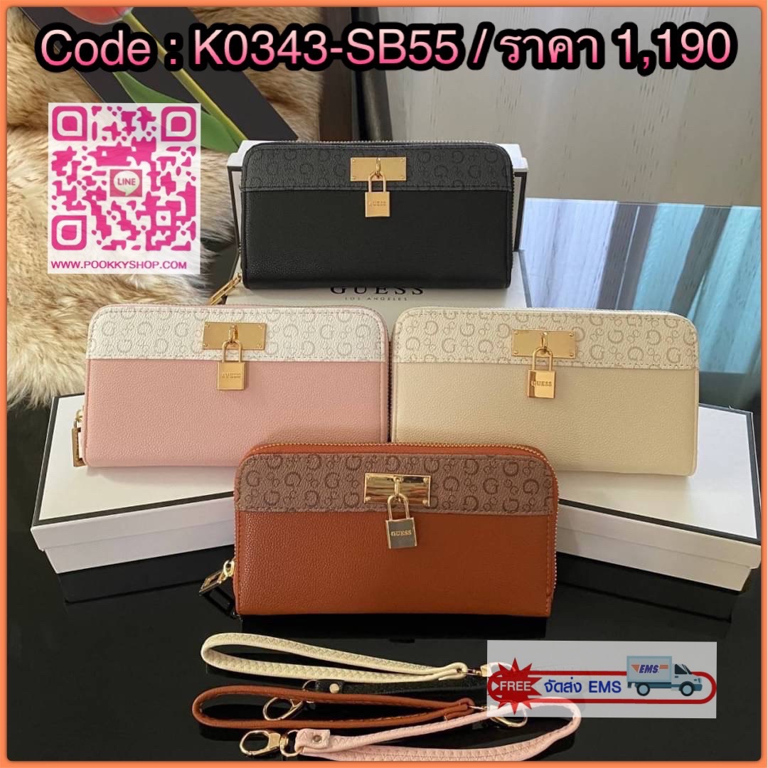 Guess Long Wallet กระเป๋าสตางค์ใบยาวซิปรอบหนังนิ่ม ด้านหน้าโดดเด่นด้วยกุญแจชื่อแบรนด์ รุ่นนี้มีสายคล้องมือมาให้ เพื่อใช้งานง่ายและสะดวกมากยิ่งขึ้น ด้านในมีช่องใส่ธนบัตร ช่องใส่บัตร และช่องซิปใส่เหรียญค่ะ