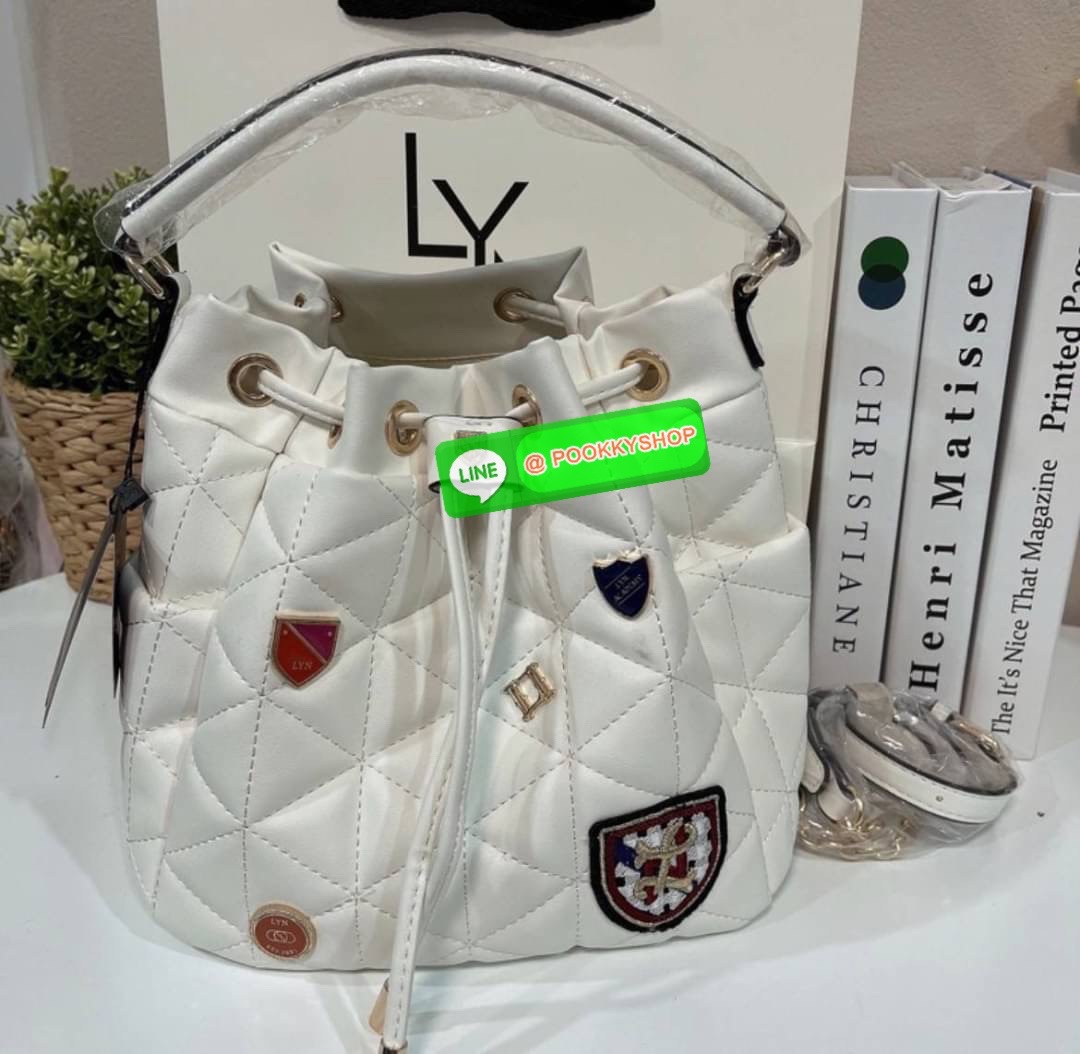 กระเป๋า Lyn สะพายข้าง ทรงขนมจีบ คอลเลคชั่นใหม่ งานแท้Outlet