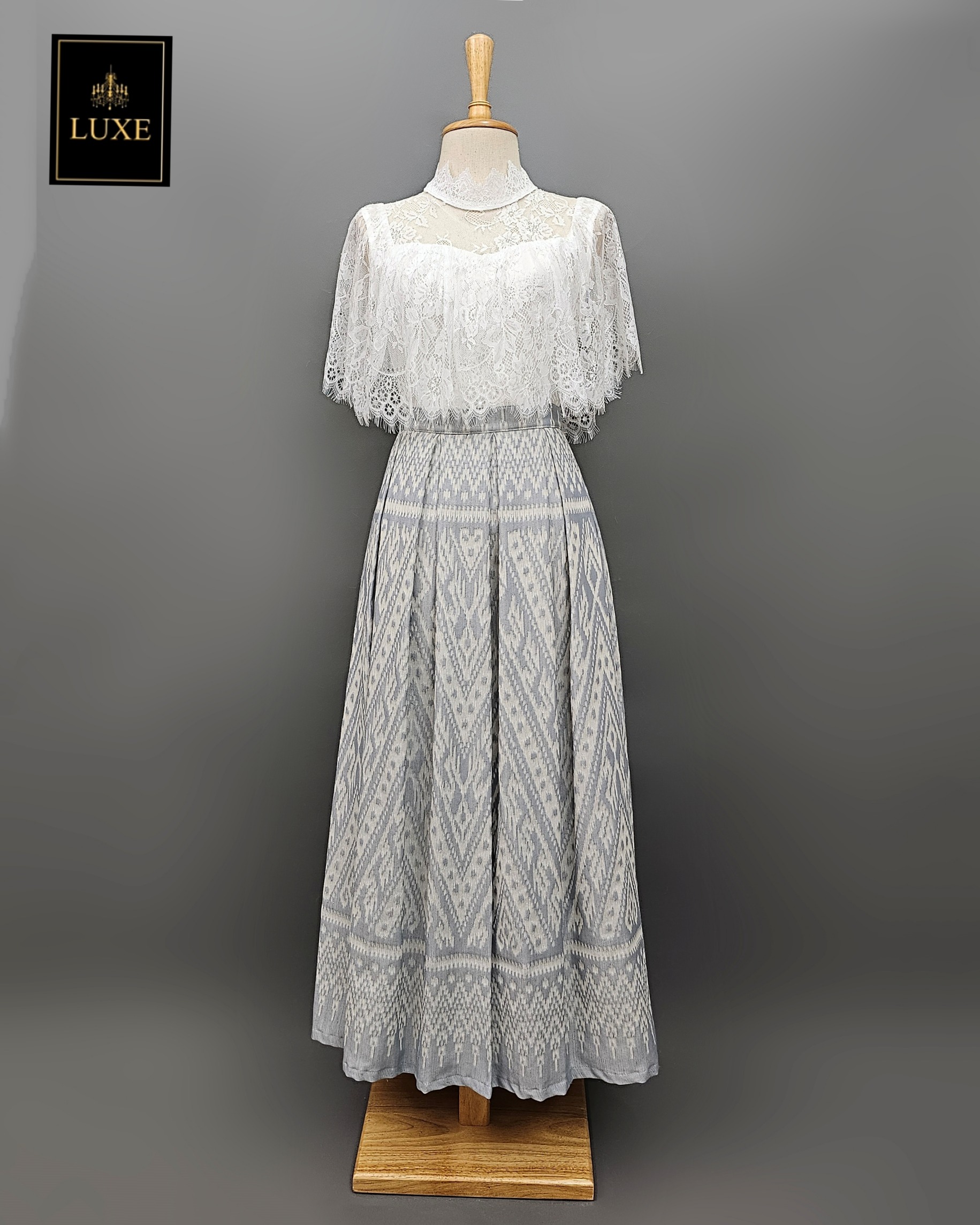 กระโปรงแฟชั่น กระโปรงจีบทวิสต์รอบตัว คัตติ้งเนี้ยบ มีตะขอและซิปซ่อน พร้อมซับในอย่างดี