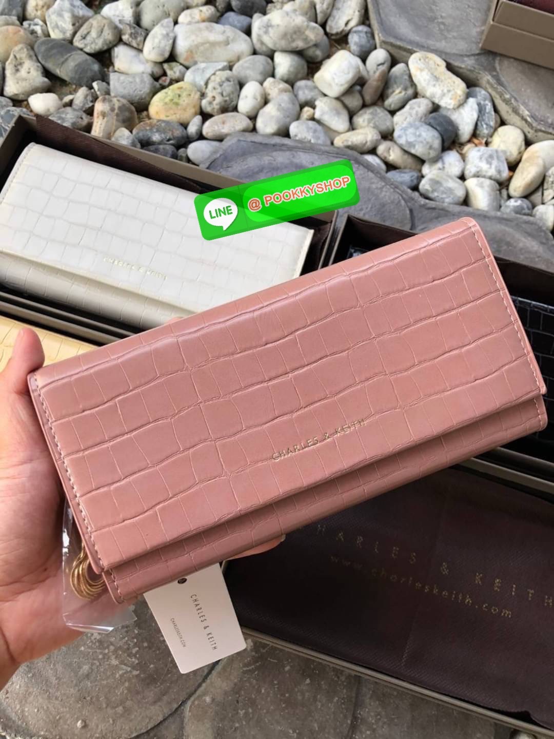 charles&keith กระเป๋าสตางค์ใบยาว คอลเลคชั่นใหม่ งานแท้Outlet หนังcroc