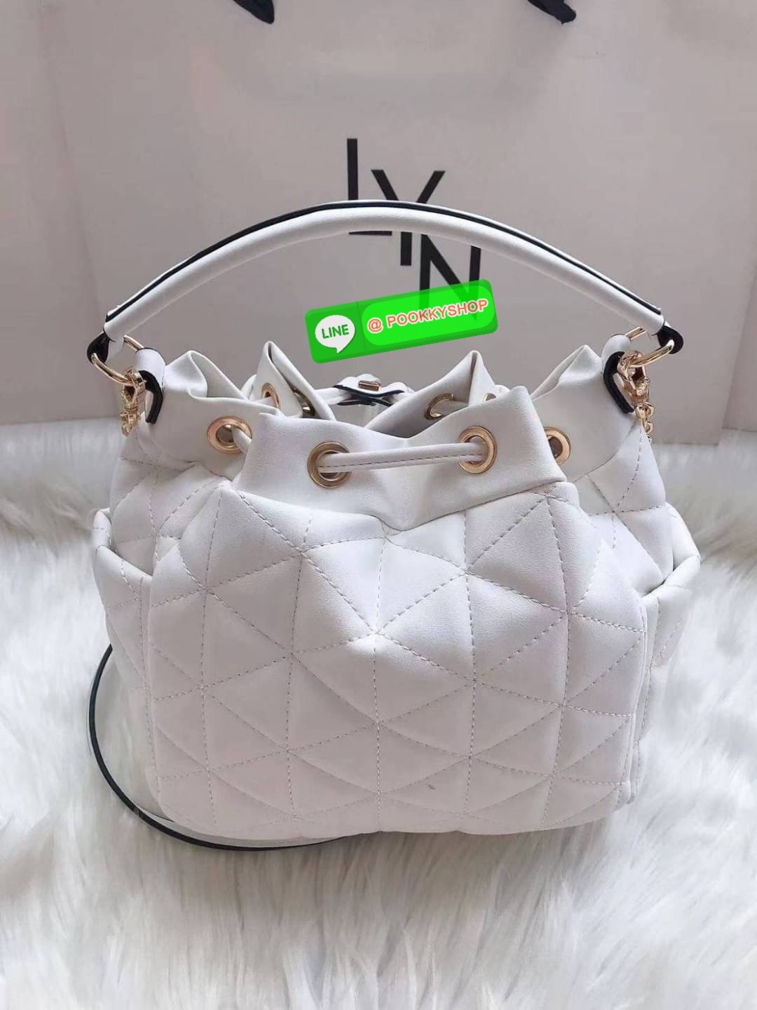 กระเป๋า Lyn สะพายข้าง ทรงขนมจีบ คอลเลคชั่นใหม่ งานแท้Outlet