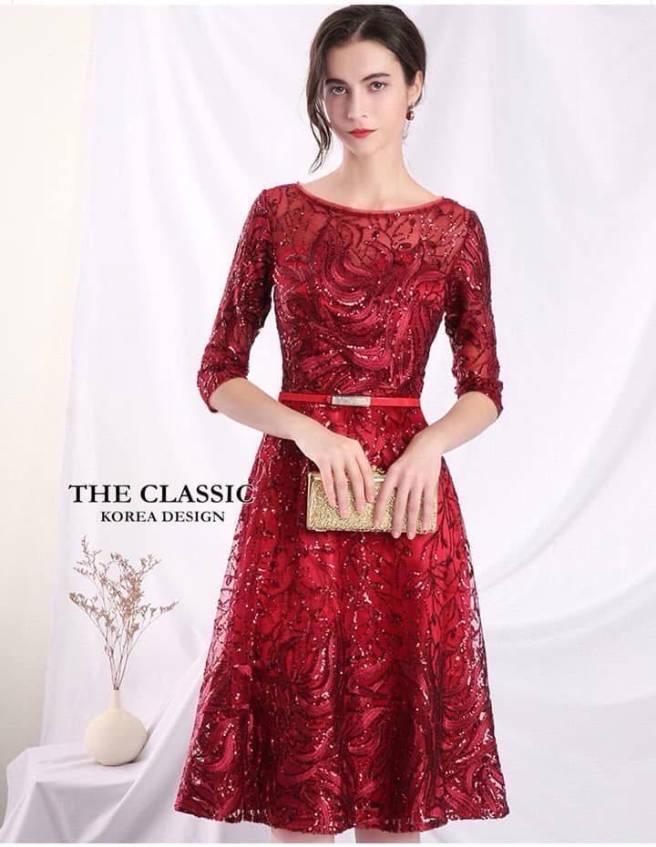 เดรสแฟชั่น เดรสปักเลื่อม + เข็มขัดเพชร ใช้ผ้าเนื้อดีปักลวดลายทั้งตัว พร้อมเข็มขัดเพชร