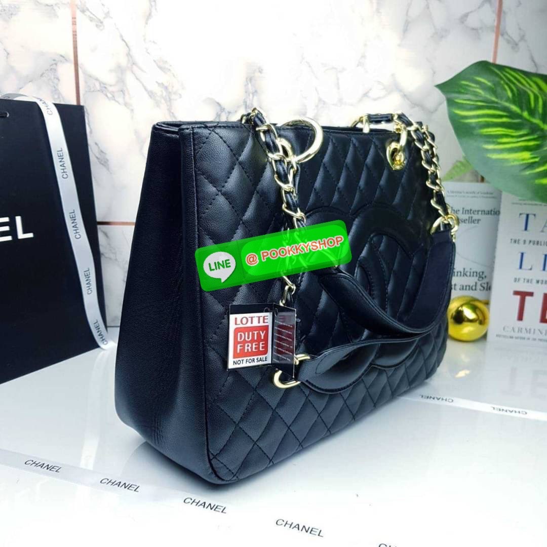 CHANEL BAG VIP GIFT WITH PURCHASE (GWP) จาก CHANEL DUTY FREE COUNTER (CHN546) กระเป๋าสะพาย รุ่น tote ทรงสวย ขนาดกำลังดี จุของได้เยอะ