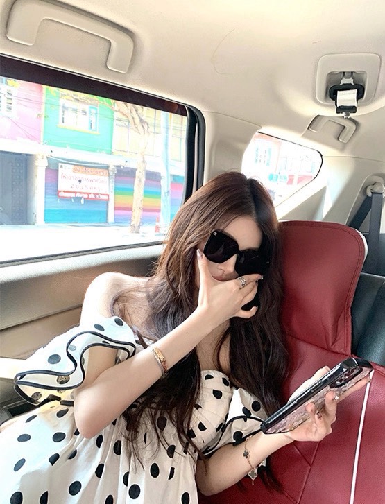 ชุดเซทแฟชั่น เสื้อลายจุดสวยแซ่บสไตล์ลูกคุณ สามารถปรับใส่ได้