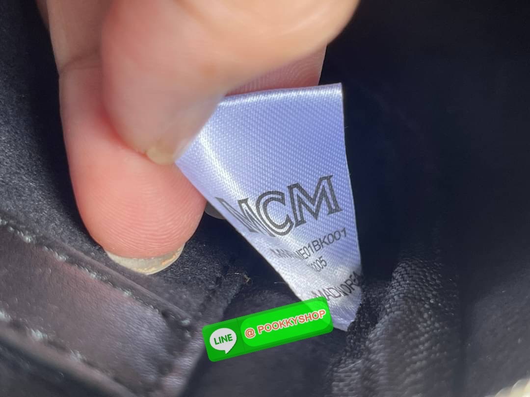 ð MCM KLASSIK CROSSBODY in Visetos( Small )āļāļĢāļ°āđāļāđāļēāļāļĢāļāļŠāļāļāļāļĩāđ Klassik āļāļĩāđāļĄāļĩāļĨāļąāļāļĐāļāļ°āļāļĢāļāļāļēāļĄāļāļ·āđāļ āļāļāļāđāļāļāļŠāđāļāļĨāđāļāļĨāļēāļŠāļŠāļīāļ āđāļāļĢāļāļŠāļĢāđāļēāļāļāļĢāļ°āđāļāđāļēāļāđāļģāļŦāļāļąāļāđāļāļēāļĄāļāļāļāļīāļŠāļĢāļ°āđāļŦāļāļ·āļāļāļąāđāļ āļāđāļēāđāļāđāļāļĨāļ·āļāļāļāļīāļ§āļĨāļēāļĒ Visetos āļāļąāļāđāļāđāļāđāļāļāļĨāļąāļāļĐāļāđāļāļāļmcm āđāļāļāļĩāđāļāļ·āļāđāļāļāđāļāļŠāļāļāļĢāļĩāđāđāļāļāđāļŪāļāļāđāļāļĢāļĩāļāļĩāđāļŠāļĄāļāļđāļĢāļāđāđāļāļāļāļĩ