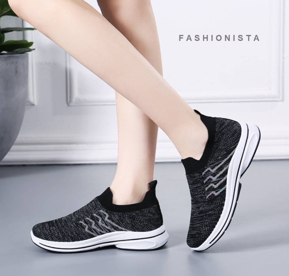 HOT ITEM รองเท้าเพื่อสุขภาพรุ่นใหม่พร้อมส่งค่ะ งานสลิปออนทรงสวมสไตล์สปอร์ต เนื้อผ้าหนานุ่มขึ้นทรงยืดหยุ่นดีกระชับหน้าเท้า พื้นยางหนึบยึดเกาะดีเยี่ยม เดินสบายไม่เมื่อย ทรงอูมไม่บีบอัดหน้าเท้า ใครได้ใส่ต้องหลงรักแน่นอน งานสวยตรงปก 100% เป๊ะ ถ่ายงานขายจริงจ้