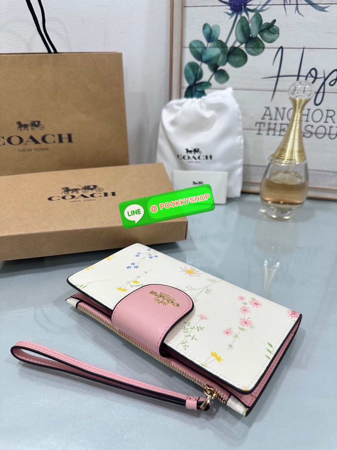 🍀Coach C2874 Tech Phone Wallet In Colorblock Signature 🍀 COLOR: signature canvas