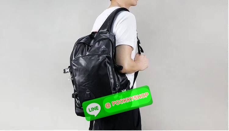 Adidas Adidas BTS BP1 [AZ8644] Backpack Black กระเป๋าเป้สะพายหลัง รูปทรงคลาสสิคคลาสสิกเรียบง่ายในแบบอาดิดาส รองรับทุกการใช้งานที่คต้องการ กระเป๋าสะพายหลังใบนี้ผลิตจากโพลีเอสเตอร์เบาและกันน้ำ ออกแบบให้จุได้เยอะและเก็บทรงไม่ให้ดูเทอะทะ ไม่ว่าจะเป็นหนังสือหร