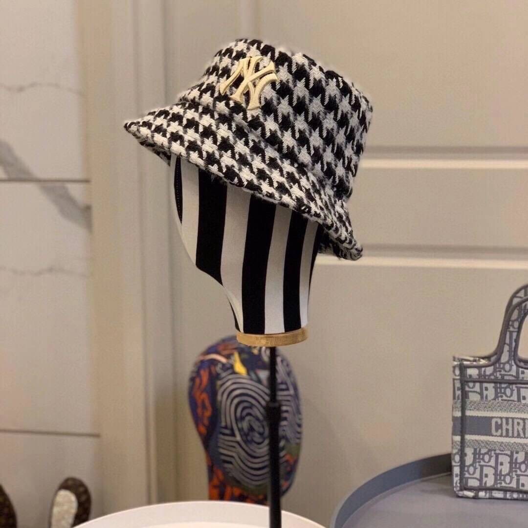 พร้อมส่ง หมวกบักเก็ต NY ตัวนี้ ผ้าชิโนริ น่ารักมาก งานเป๊ะ