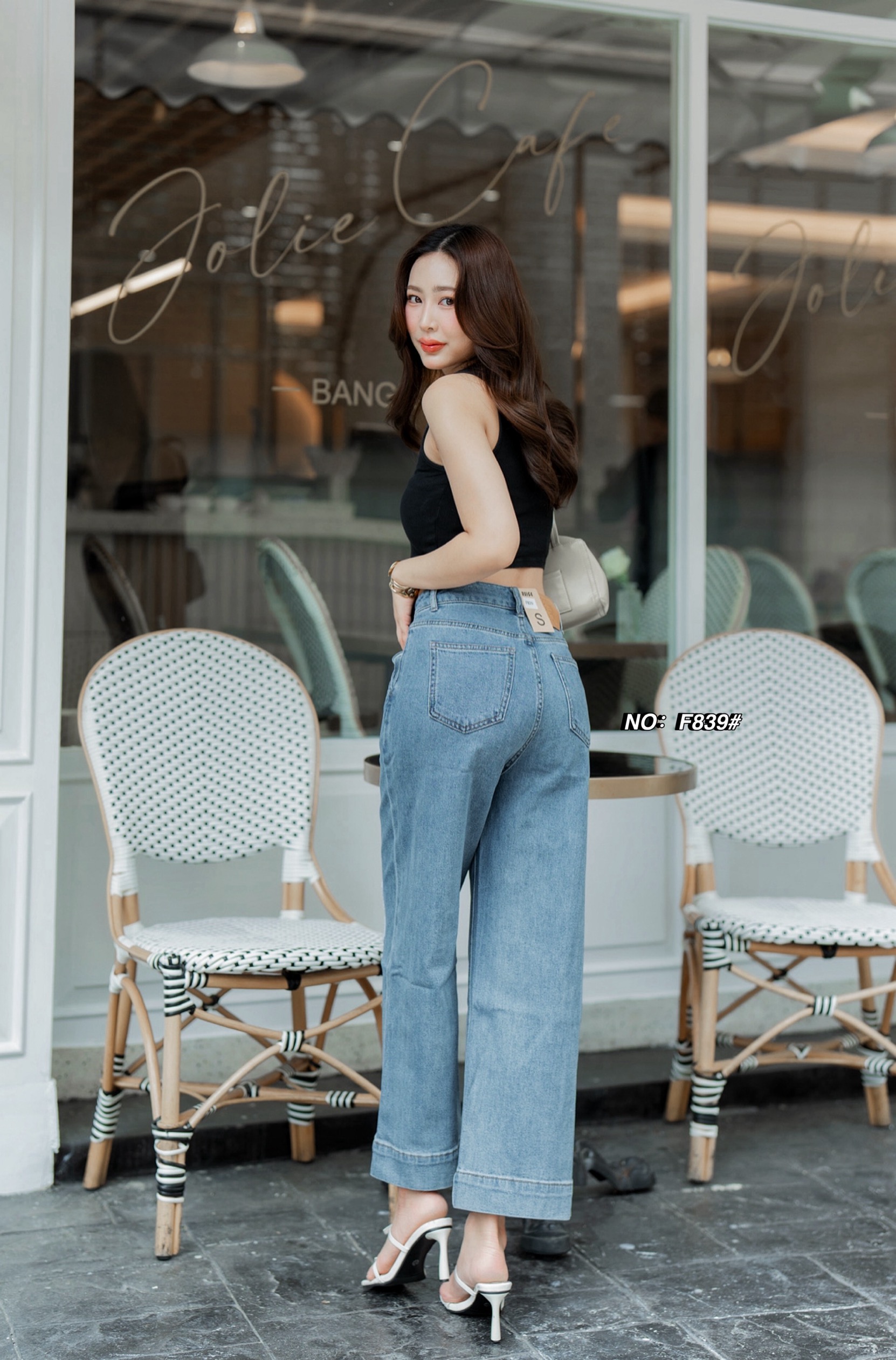 กางเกงแฟชั่น No. RGF839# -กางเกงยีนส์ขา9ส่วน ทรงมาใหม่คะ ทรงนี้ปีนี้มาแรงมากค่ะ ปลายขาเย็บ