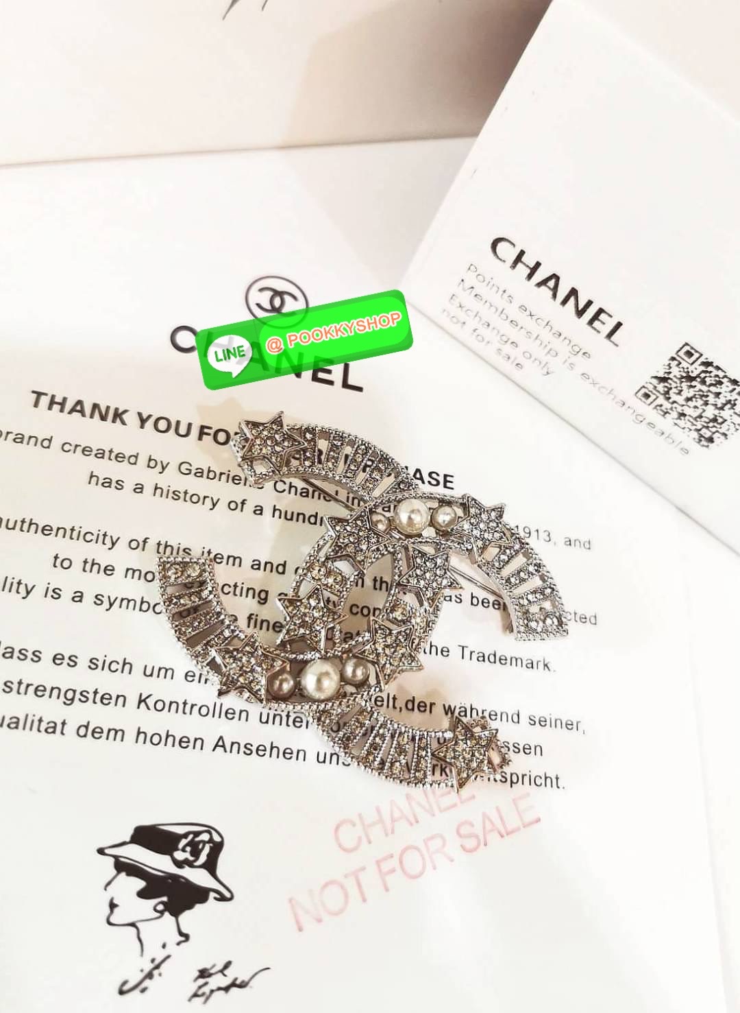 พร้อมส่งความสวย Rare items ห้ามพลาด! แพ็คสุดคุ้มX3! CHANEL EARRING & BROOCH SET VIP GIFT WITH PURCHASE THE ORIGINAL PACKAGE (GWP) ชุดกิ๊ฟเซทของกำนัลสุดเลอค่าจากการแลกคะแนนสะสมสำหรับลูกค้าสมาชิก VIP CHANEL DUTYFREE ไอเท็มหายากชวนสะสมมาเป็นชุดทั้งตุ้มหูและเ