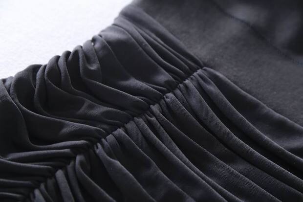 เดรส สายเดี่ยว เดรสสั้นเกาะอก สีขาว เนื้อผ้าโปร่ง เย็บสม็อค ผ้าสวย ทิ้งตัว หรูมากคะ FREE SIZE S/M (แถมสาย ถอดใส่ได้คะ)