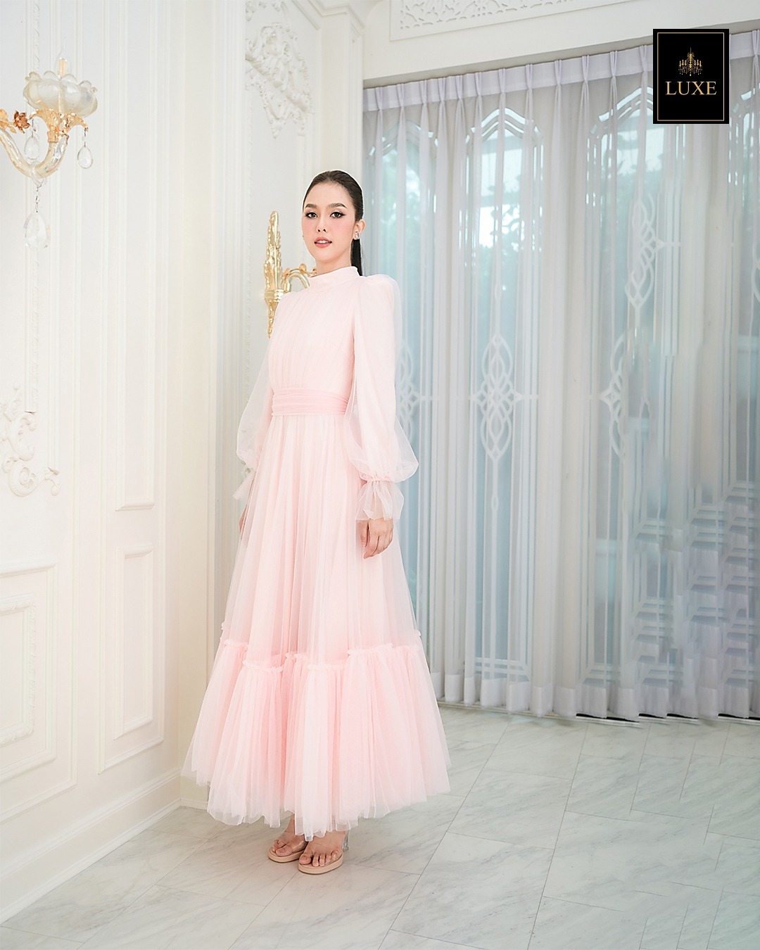 เดรสแฟชั่น แม็กซี่เดรสเสื้อคอปีนแขนยาว กระโปรงบานต่อชายรูดระบายรอบตัว