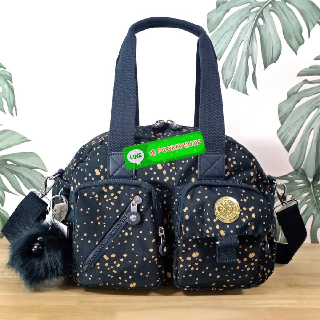 Kipling Women’s Defea Top-Handle Bag (ผ้าหนา) กระเป๋าถือหรือสะพายจาก Kipling วัสดุทำจาก Nylon + Polyester