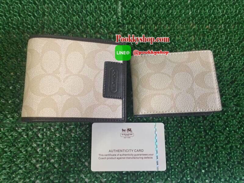 Brand : COACH Compact ID Wallet Detail : กระเป๋าสตางค์Coach ใบสั้น มาพร้อมกระเป๋าใส่บัตรใบเล็ก 1 ใบ มีช่องใส่บัตรหลายช่องสามารถใส่บัตรได้จำนวนมาก และมีช่องใส่ธนบัตรถึง 2 ช่อง สามารถมอบเป็นของขวัญหรือใช้เองก็ได้ พลาดไม่ได้แล้วนะคะ