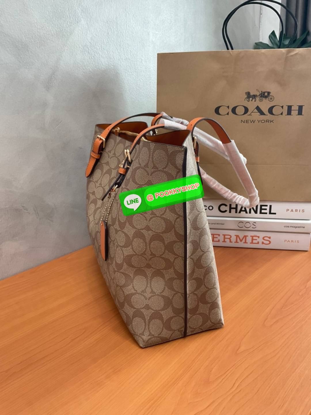 🚚 พร้อมส่ง 🚚 Restock!! รุ่นขายดีที่สุด มากี่รอบก็ขายดีหมดไวทุกรอบ💕 COACH F1665 MOLLIE TOTE IN SIGNATURE CANVAS กระเป๋าสะพายไหล่ Coach ทรง Shopping รุ่นใหม่ คุณภาพดี หนัง pvc หนังนิ่ม ทรงสวย คลาสสิก รุ่นฮิตตลอดกาล ไม่ตกเทรน ภายในแยก