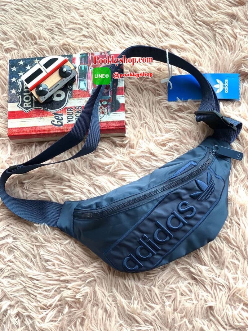 Adidas Originals กระเป๋า Funny Bum Bag (DV0224) กระเป๋าสะพายคาดอกหรือคาดเอวสไตล์สปอร์ต วัสดุNylon Polyester น้ำหนักเบา ใช้งานง่ายสะดวก มีช่องซิปใช้งาน2ช่อง ทั้งด้านหน้าและด้านหลัง สายปรับได้ยาวถึง105cm ดีเทลสวยๆเป็นโลโก้ปักลายแบรนด์แบบตัวนูนด้านหน้า ใช้งา