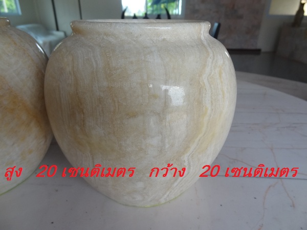 โอ่งหินอ่อนใบเล็ก ขนาดสูง 20 เซนติเมตร กว้าง 20 เซนติเมตร