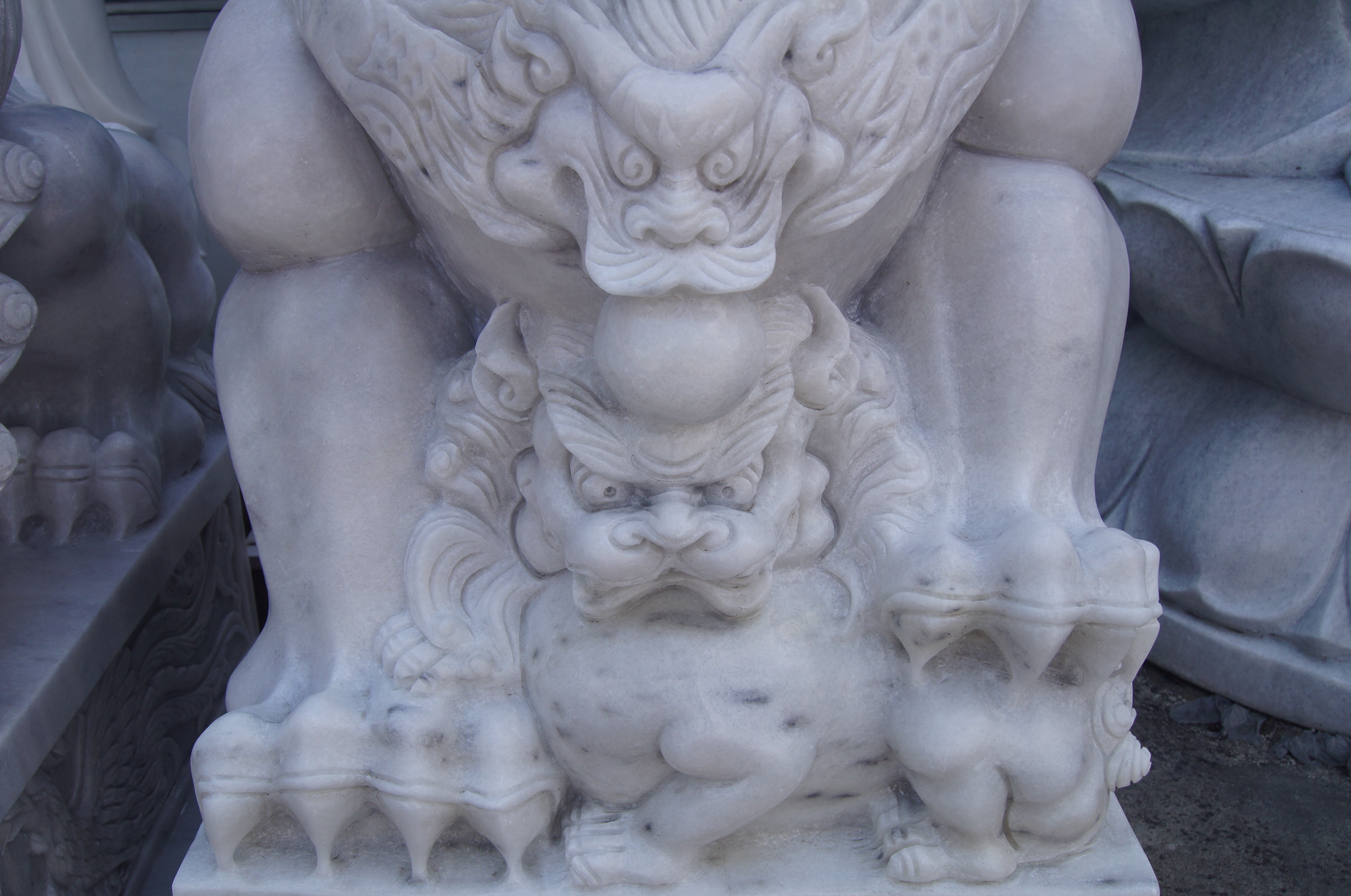 สิงโตปักกิ่ง ขนาด สูง 90 เซนติเมตร ( 1 คู่ )