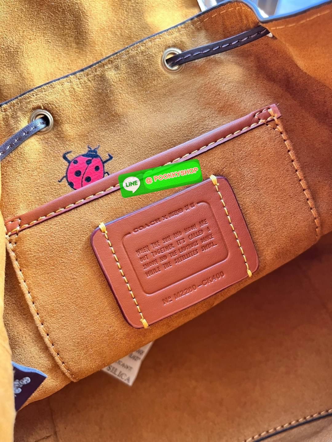 🌟NEW ARRIVAL LIMITED EDITION COACH X OBSERVED BY US RIYA BACKPACK IN COLORBLOCK((CK400)) 🛒พร้อมส่งที่ไทยก่อนใคร อาจจะไม่มีในช๊อปไทย มีแค่ ตปท.เท่านั้นค่าา! #ได้มาจำนวนจำกัด 📎กระเป๋าวสะพายหลังแบบมีหูหิ้ว หนังแท้อย่างดี หนังนิ่มละมุน