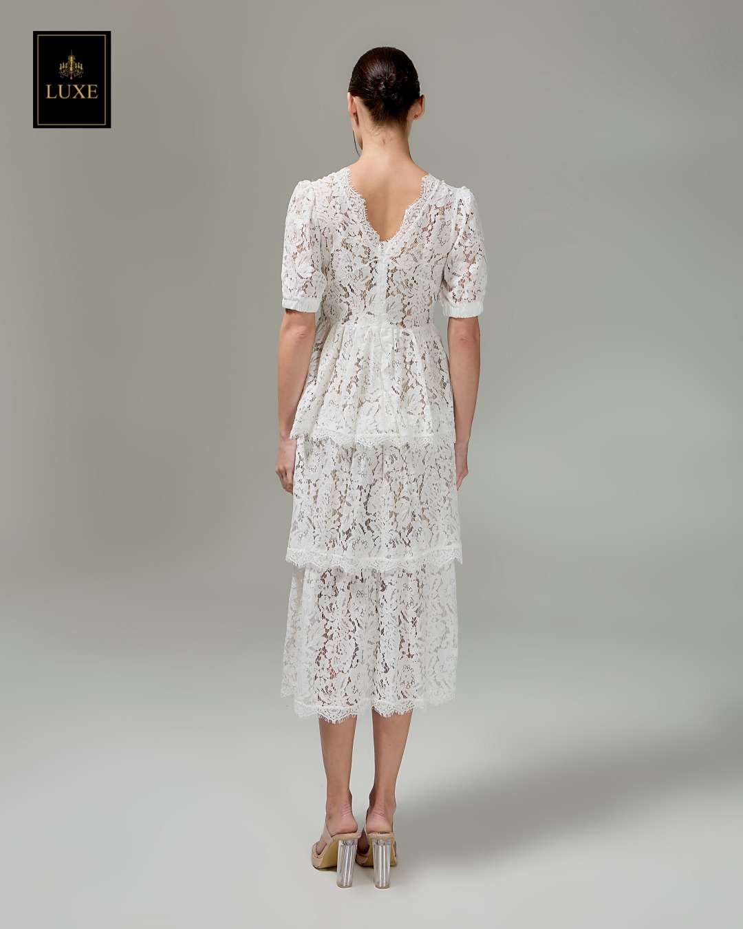 เดรสแฟชั่น เดรสเสื้อคอวีแขนตุ๊กตา กระโปรงต่อ3ชั้นรูดระบาย