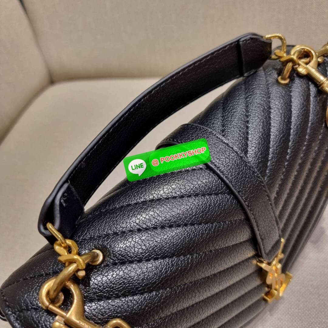 IN STOCK!! Yves Saint laurent crossbody boutique vip bag กระเป๋าสะพายไหล่ ดีไซน์ทรงสวยหรู พิเศษ แถมฟรี พวงกุญแจห้อยโลโก้ ดูแพงไปหมดจริงๆไอเท็มนี้ วัสดุหนังสังเคราะห์ลายคาร์เวีย เปิด-ปิดด้วยกระดุมแม่เหล็ก ภายในโล่งกว้าง แบ่งสัดส่วนไว้อย่างดี มาพร้อมหูจับใน