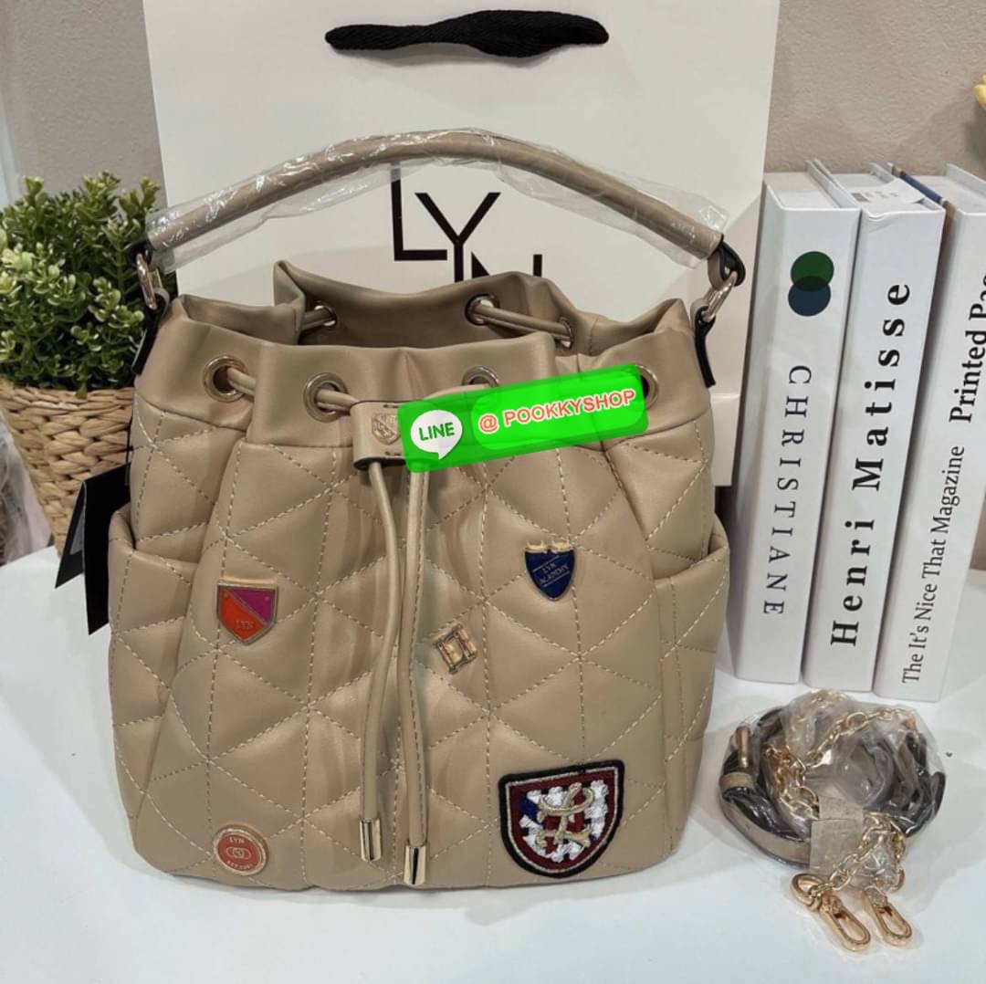 กระเป๋า Lyn สะพายข้าง ทรงขนมจีบ คอลเลคชั่นใหม่ งานแท้Outlet