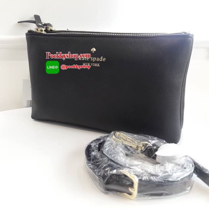 BEST SELLER!! KATE SPADE 2 ZIPS CROSSBODY BAG กระเป๋าสะพายครอสบอดี้ ทรงน่ารัก เปิดปิดกระเป๋าด้วยซิป2ช่อง ด้านในมีช่องซิป อีกด้านมีช่องใส่ของ หนังนื่ม นุ่มมือ สายสะพายเลื่อนปรับระดับได้ สามารถใส่กปต.ยาว ได้พอดีน้าา บอกเลยว่า เริ่ดมากจริงๆ คุ้มค่าราคาที่สุด