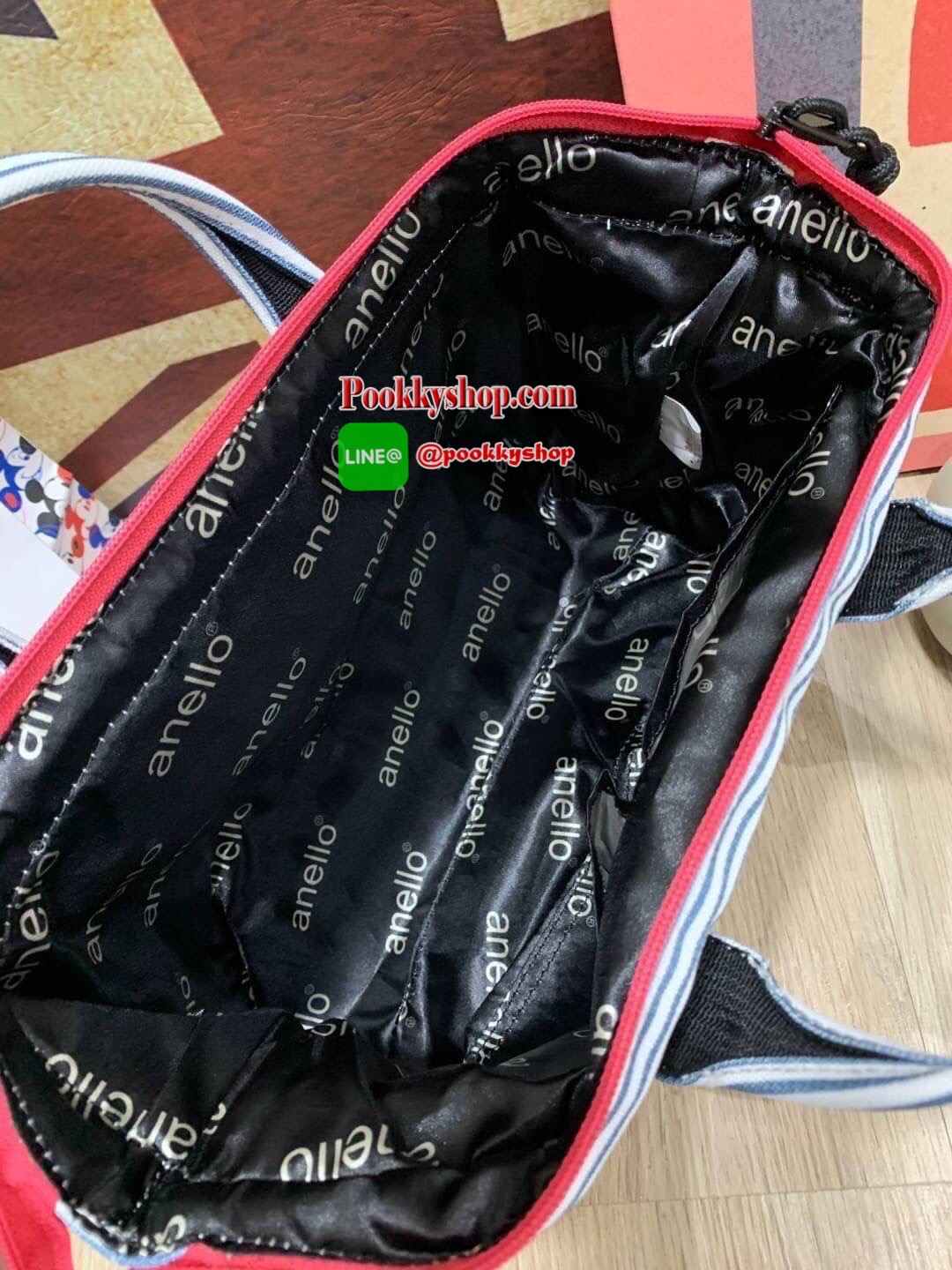 ANELLO MINI SHOULDER BAG MULTI COLOR OS-N047 กระเป๋าสะพายข้าง Multi Colors Collection สีสันสดใสสะดุดตา มี Logo เป็นยางนูนสีดำตัดกับสีกระเป๋า ทำให้ดูน่าใช้มากยิ่งขึ้น (Lining anello) วัสดุpolyester มีลักษณะเฉพาะตัวด้วยสี Two Tone ทั้งตัวกระเป๋า,ซิป,ก้นกระเ