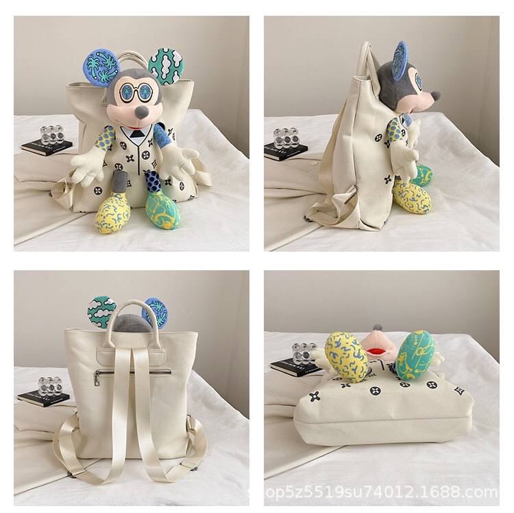 พร้อมส่ง เป้ตุ๊กตาใบใหญ่ สวยมาก น่ารักสุดๆ ไม่มีใครเหมือน และไม่เหมือนใคร สะพายเก๋ๆ งานคุณภาพสูง เนื้อผ้าหนา ตุ๊กตาแน่น ไปไหนก็เด่น ใครๆก็ต้องสะดุดมอง