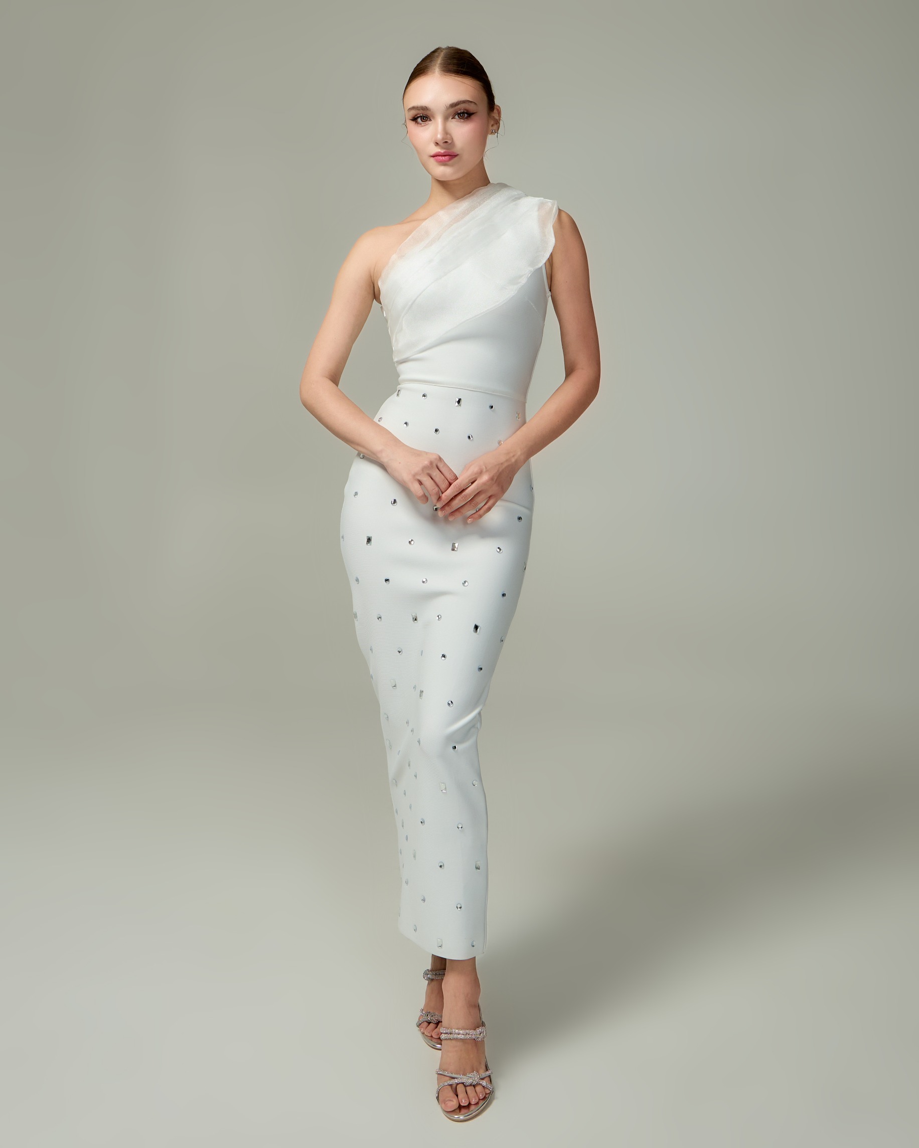 เดรสแฟชั่น เดรสเสื้อไหล่เดียว กระโปรงยาวทรงเข้ารูป