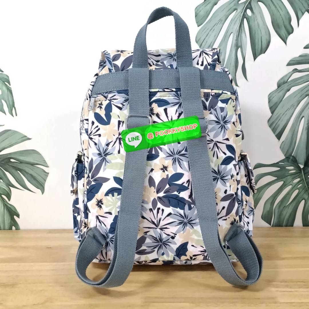 Kipling City Pack Medium Backpack กระเป๋าเป้ Kipling ขนาดกลาง วัสดุ Polyester 100% มีหูหิ้วด้านบน -ด้านหลัง มีซิปหลัง 1ช่องลึก -ด้านข้างมีช่องใส่ของเล็กน้อยทั้ง 2 ด้าน เปิด-ปิด ด้วยกระดุมแม่เหล็ก -ด้านหน้ามีช่องซิปใส่ของแยก 1 ช่อง และ ช่องปรับขนาดด้วยสายล