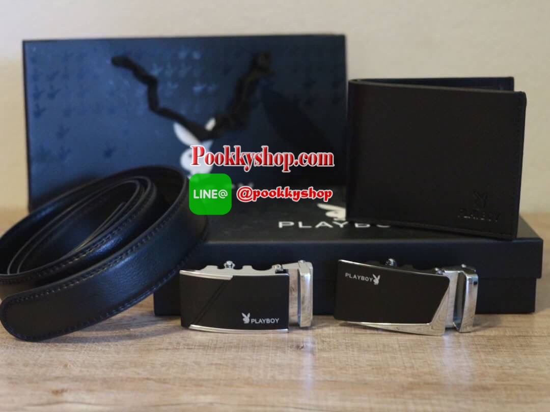 PLAYBOY LEATHER BELT & WALLET VALUE PACK Limited Edition จาก Playboy เซตสุดคุ้ม ในเซตจะมีเข็มขัด+หัวเข็มขัด2หัว และกระเป๋าสตางค์แบบ2พับ มีช่องใส่รูปใส่บัตรใส่ธนบัตรแยกเป็นสัดส่วน มาในกล่องแบรนด์สามารถมอบเป็นของขวัญได้