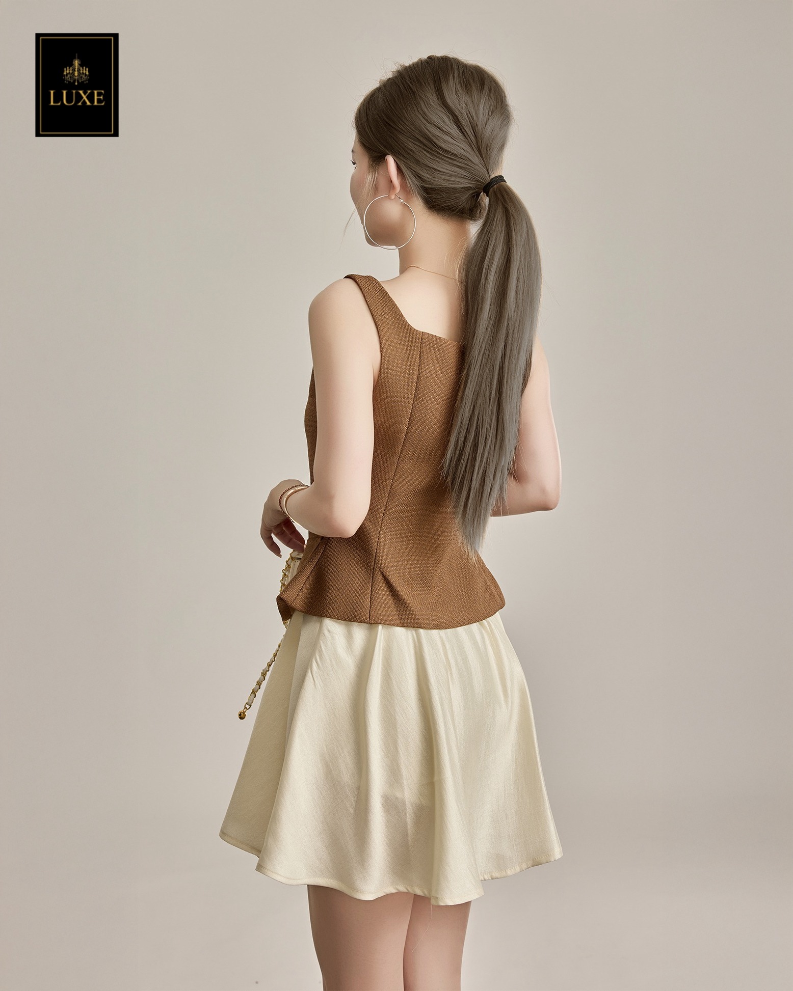 เสื้อแฟชั่น Luxe Lace Detail Button Vest