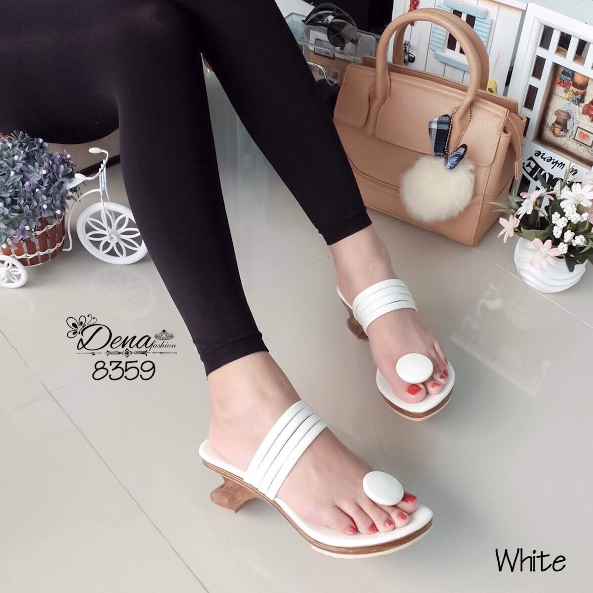 8359 เกี๊ยะกระดุม สไตล์ล้ำๆไม่ซ้ำใคร กับรองเท้าส้นเกี๊ยะจากไม้แท้ๆ พื้นหนังแก้วบุรองนวมนุ่มสบายเท้า งานเท่ห์กับหูคีบกระดุม เริ่ดๆแบบนี้ไม่มีไม่ได้แล้วน้าา แทรนนี้กำลังอิน^^