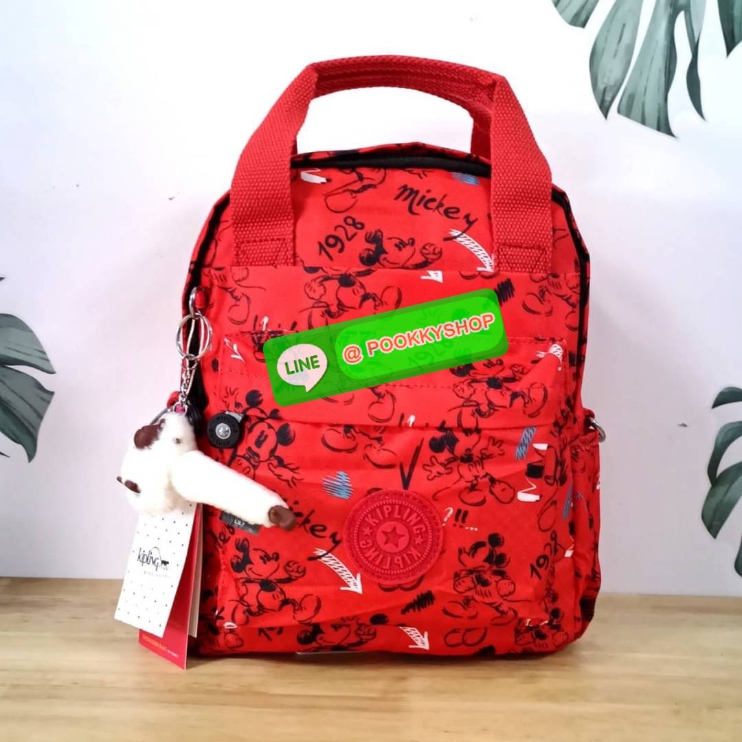 KIPLING 3 WAYS MINI BACKPACK ซับในลายตาราง กระเป๋าสะพาย 3 Ways รุ่นใหม่ วัสดุ Nylon & Polyester 100% หูหิ้วหนังปั๊มชื่อแบรนด์ สายสะพายยาวเลื่อนปรับได้ free size และ สามารถถอดได้ สามารถถือหรือสะพายได้ จะสะพายไหล่ สะพายเฉียง Crossbody หรือจะคล้องสายเป็นเป้ส