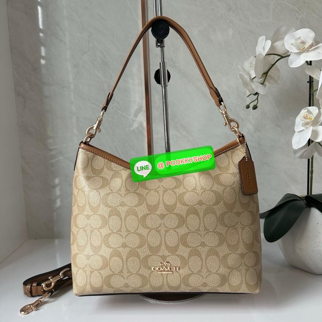 Coach Laurel Shoulder Bag Black CR148 🔖กระเป๋าสะพายข้าง/ไหล่ ทรง hobo สวยทันสมัยไม่มีเอาท์ 🔖วัสดุ : pebble leather 🔖เปิด - ปิด แบบซิปบน ภายในช่องโล่งกว้าง มีช่องรับแยกสองช่องมีซิปหนึ่งช่อง จุของได้เยอะ