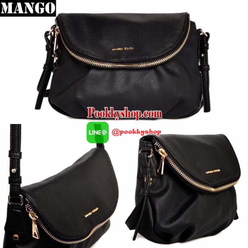 รีพีทรอบที่14!!! Don't Miss! ไอเท็มที่สาวๆกดLikeกันรัวๆ MANGO QUITED SHOULDER BAG กระเป๋าสะพายวัสดุหนังแกะสังเคราะห์แบบนิ่มประดับโลโก้อะไหล่ทองด้านหน้า เปิดปิดได้2ช่องทั้งฝาปิดกระดุมแม่เหล็กหรือซิปรอบปากกระเป๋า มาพร้อมสายสะพายยาวขนาดกำลังดี น้ำหนักเบ