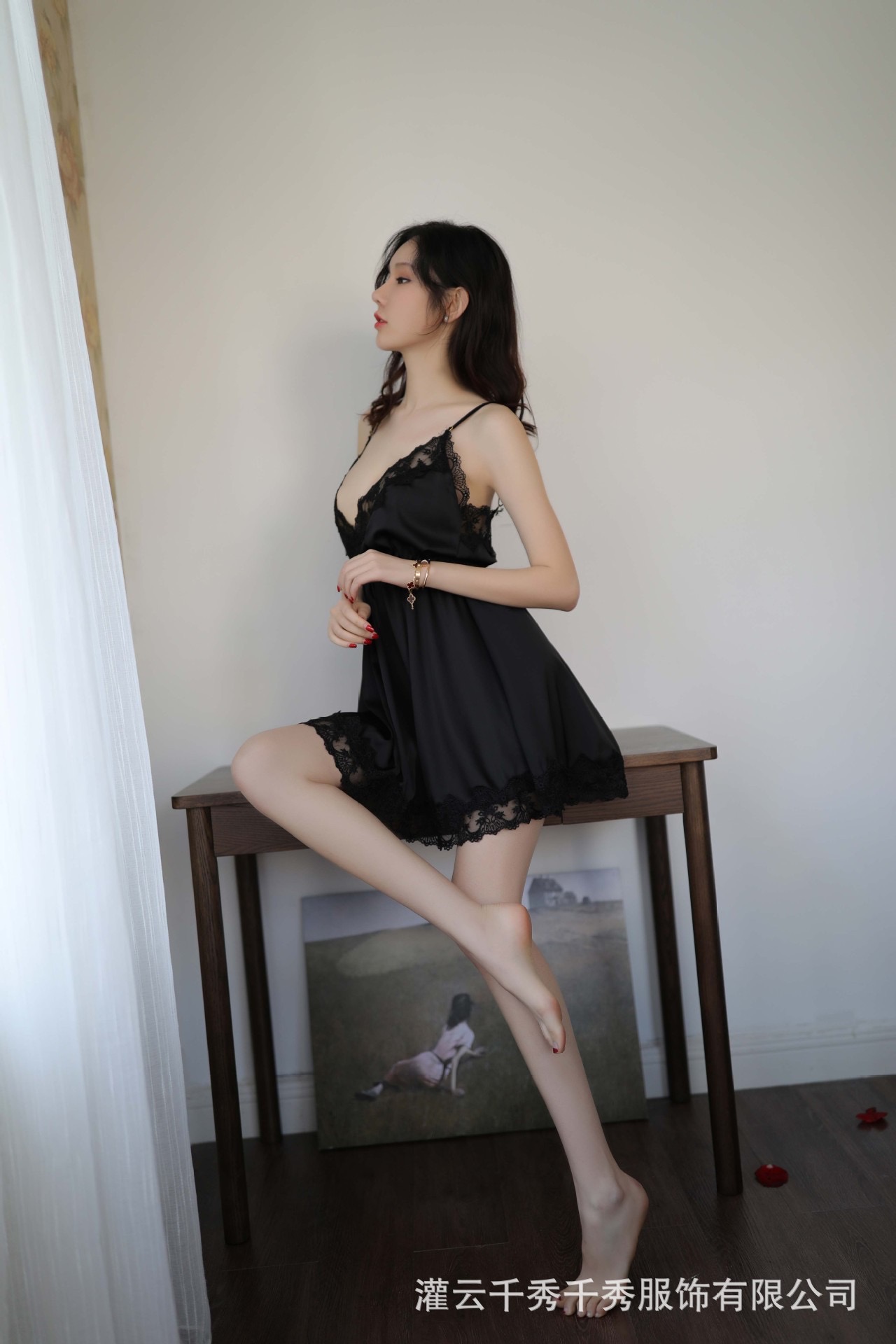 ชุดนอนเซ็กซี่ ชุดนอนซีทรู สีขาว แต่งลูกแหวกหน้า สีหวาน สวยหรูมากคะ สำเนา สำเนา สำเนา