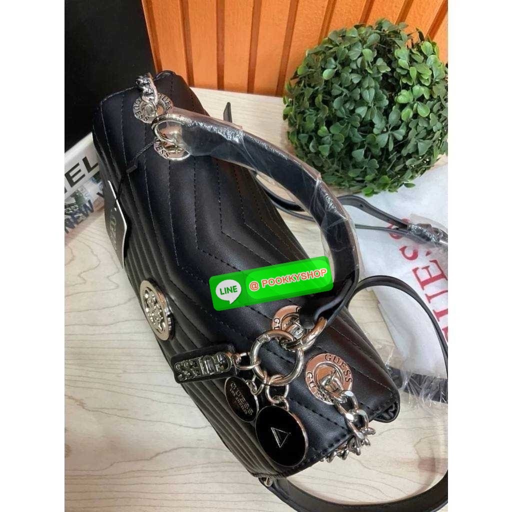 กระเป๋าเกรส Guess สะพายได้ ถือได้
