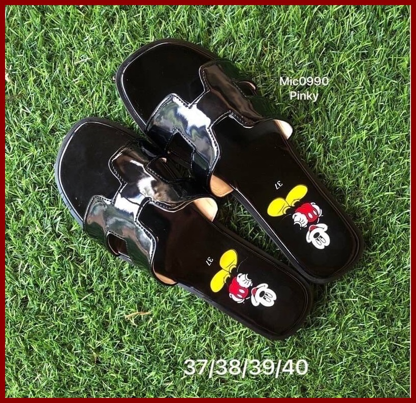 SALE ลดกระหน่ำเคลียร์สต๊อก 250 ส่งฟรี ems เลยจ้า สินค้าใหม่ไม่มีตำหนิ