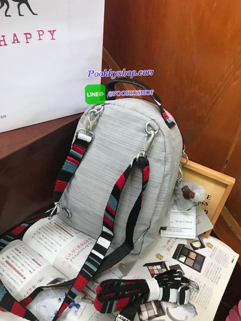 kipling alber solid Convertible mini backpack (HD7349) กระเป๋าเป้ขนาดมินิ สไตล์3in1 ที่สามารถถือ/สะพายข้างหรือเป็นเป้ก็ได้ มีช่องซิปใช้งาน2ช่อง ภายในแบ่งเป็นช่องเล็กใส่ของจุกจิก ด้านหน้าเพิ่มช่องเล็กเปิดปิดด้วยกระดุมแม่เหล็ก มาพร้อมพวงกุญแจลิงขนปุกปุยและส