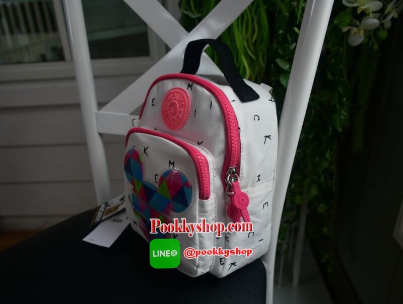 Kipling Disney’s Minnie Mouse and Mickey Mouse 3 IN 1 กระเป๋าสะพายหลัง สะพายข้าง หรือ crossbody 3 in 1 มาพร้อมพวงกุญแจลิง ด้านหน้ามีช่องซิปแยกใส่ของจุกจิก ภายในช่องหลัก มีช่องซิปใส่ของ พร้อมอีก 1 ช่องด้านใน เปิด-ปิด ด้วยซิป สะดวกใช้ พร้อมสายยาว 2 สาย สะพา