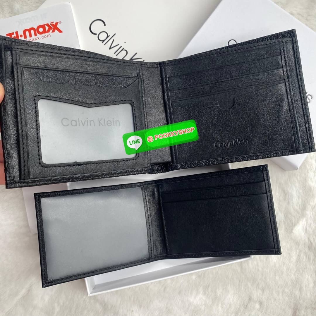 Calvin Klein leather wallet with credit card fold set กระเป๋าสตางค์ใบสั้น และ ที่ใส่บัตรย่อย สุดคุ้มมอบให้เป็นของขวัญหรือใช้เองก็แนะนำค่ะ set นี้มาเท่าไรก็หมดคะ รีบจับจองนะคะ มาพร้อมถุงกระดาษแบรนด์ด้วยนะคะ
