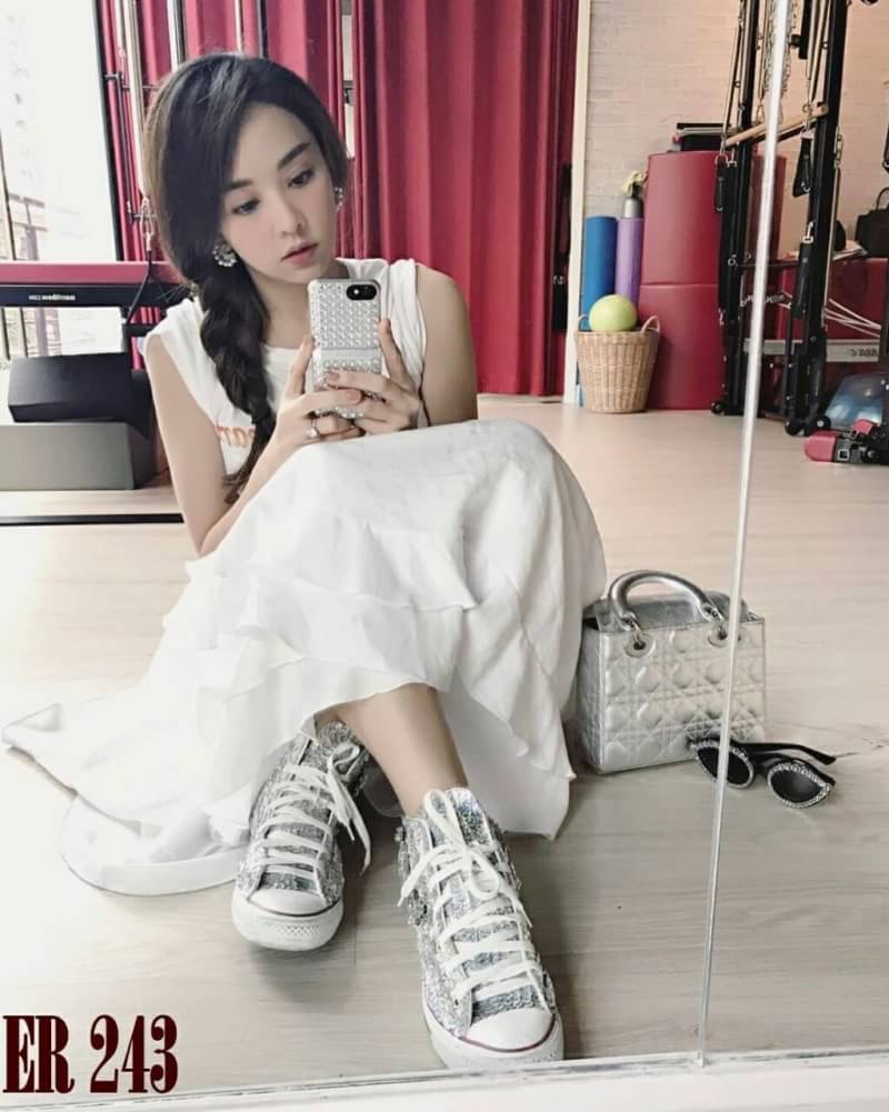 ❤️MirrorHi end Quality❤️ ดาราใส่กันเยอะมาก Diamond with Pearl earring ต่างหูเพชรฝังแท้ ประดับมุก มีลูกเล่นที่เพชรเม็ดเล็กสลับเพชรเหลี่ยม งานละเอียดสุดๆ ฝังแบบไมโครเซตติ้ง เพชรแน่นๆเพชรสวยเป๊ะทุกจุด มุกเสมือนแท้มีความเงางามงานสวยมากแน่นอนค่ะ