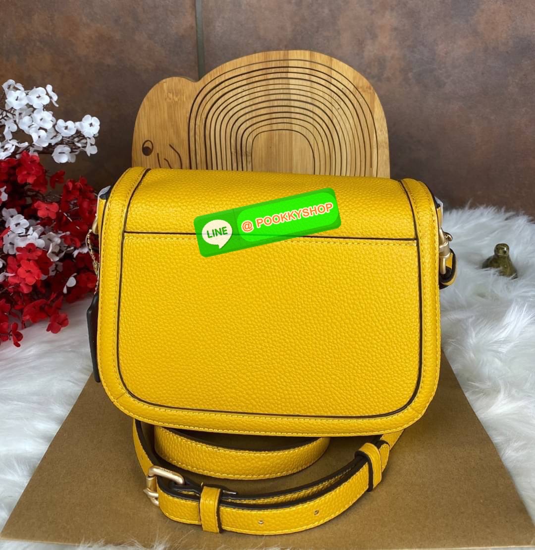 CoachSADDLE BAG WITH HORSE AND CARRIAGE (COACH C4058) หนังกรวดละเอียดภายในกระเป๋ามัลติฟังก์ชั่น กระดุมแม่เหล็ก ซับในผ้านอกกระเป๋าเปิด สายสะพายถอดได้ สายสะพายยาว 22" สำหรับสะพายไหล่หรือ crossbody